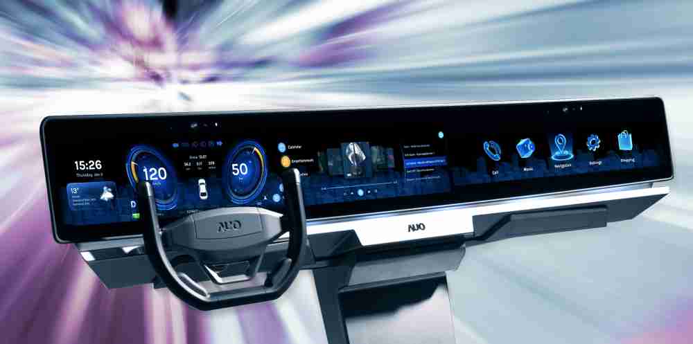 冰球突破开拓前瞻显示技术创新应用，，结合优异整合设计能力，，，开发智能车载FIDM Plus一体化显示方案，，让驾驶操作与车内娱乐体验再进化